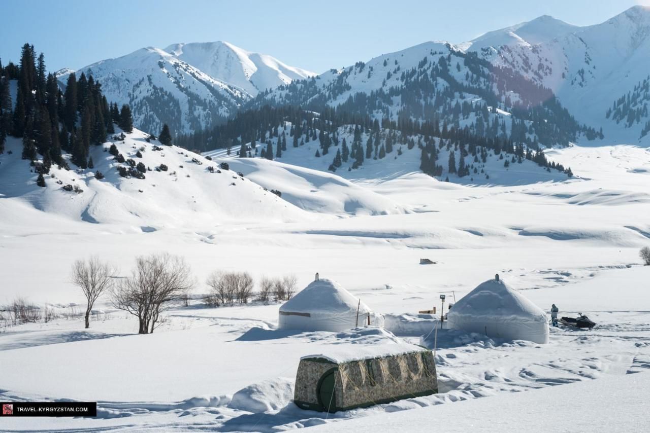 Хостелы Jyrgalan Tyup Yurt Lodge - Ski Yurt Dzhergalan-12